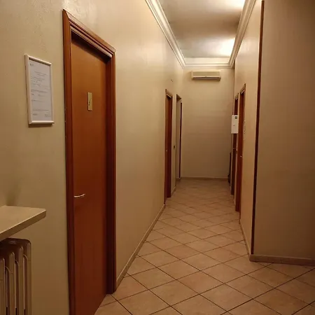 Ragusa Bis Bed & Breakfast Rome