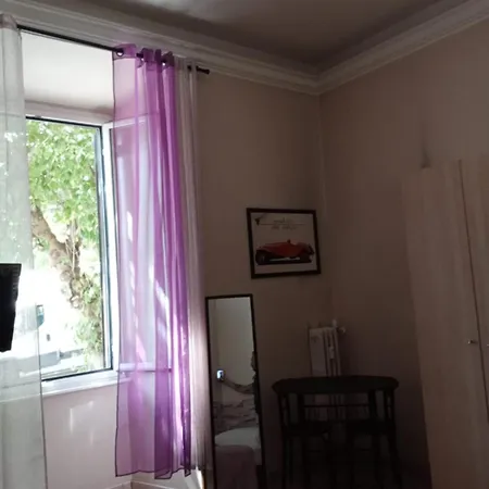 Ragusa Bis Bed & Breakfast Rome